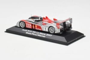 Audi R10 TDI LMP1 #1 F. Biela / E. Pirro / M. Werner 24 Hours of Le Mans 2007 Minichamps 1:43 5020700213 Diecast - image 3 of 4