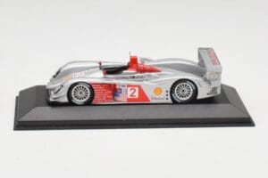 Audi R10 TDI #2 R. Capello / A. McNish Minichamps 1:43 AUDI002 Diecast