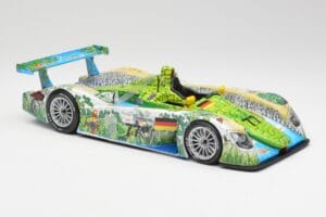 Audi R8 LMP Crocodile 2001 Maisto 1:18 35899 Diecast - image 4 of 6