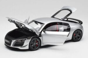 Audi R8 GT Type 42 Ice Silver Metallic Kyosho 1:18 09218IS Diecast - image 2 of 8