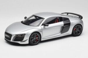 Audi R8 GT Type 42 Ice Silver Metallic Kyosho 1:18 09218IS Diecast