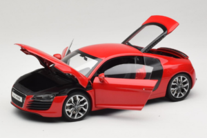 Audi R8 Red Kyosho 1:18 09213R Diecast - image 2 of 8