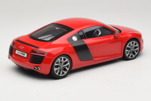 Audi R8 Red Kyosho 1:18 09213R Diecast - image 3 of 8