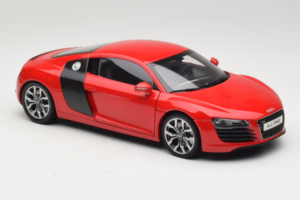 Audi R8 Red Kyosho 1:18 09213R Diecast - image 6 of 8