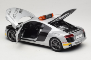 Audi R8 Safety Car 24 Hours of Le Mans 2008 Kyosho 1:18 09214DTM Diecast - image 7 of 8