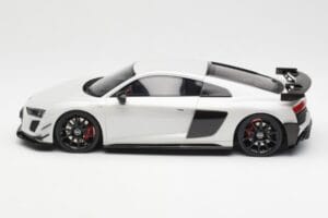 Audi R8 V10 GT RWD Grey GT Spirit 1:18 GT461 Resin - image 3 of 6