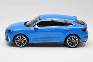 Audi RS Q3 F3 Sportback Blue Minichamps 1:18 155018101 Diecast - image 3 of 6