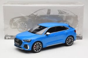 Audi RS Q3 F3 Sportback Blue Minichamps 1:18 155018101 Diecast - image 6 of 6