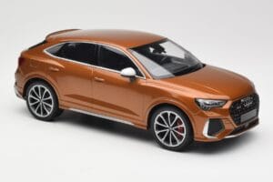 Audi RS Q3 Sportback 8U Brown Metallic Minichamps 1:18 155018104 Diecast - image 4 of 6