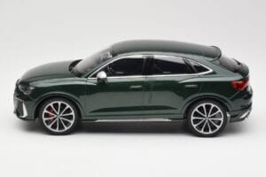 Audi RS Q3 Sportback 8U Green Metallic Minichamps 1:18 155018102 Diecast - image 3 of 6