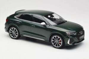 Audi RS Q3 Sportback 8U Green Metallic Minichamps 1:18 155018102 Diecast - image 4 of 6