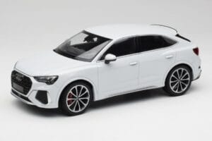 Audi RS Q3 F3 Sportback Glacier White Metallic Minichamps 1:18 155018105 Diecast