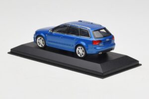 Audi RS4 B7 Avant Blue Metallic Minichamps 1:43 AUDI010 Diecast - image 3 of 4