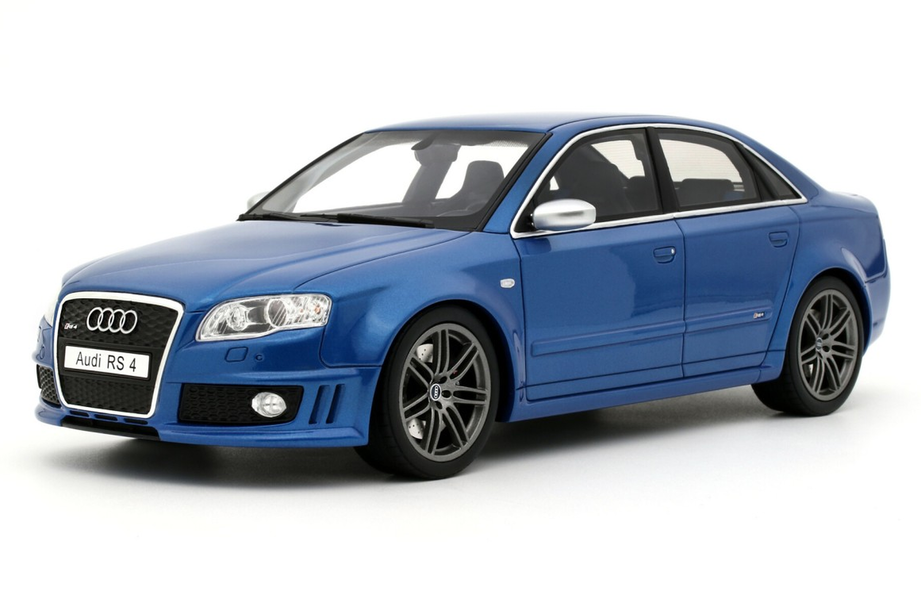 ディーラー特注 1/18 ミニチャンプス アウディ RS4 (B7) Otto Audi RS4 B7 Avant 1:18 Resin Sprint Blue Wagon