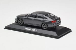 Audi RS6 C6 Daytona Grey Minichamps 1:43 5010810123 Diecast - image 3 of 4