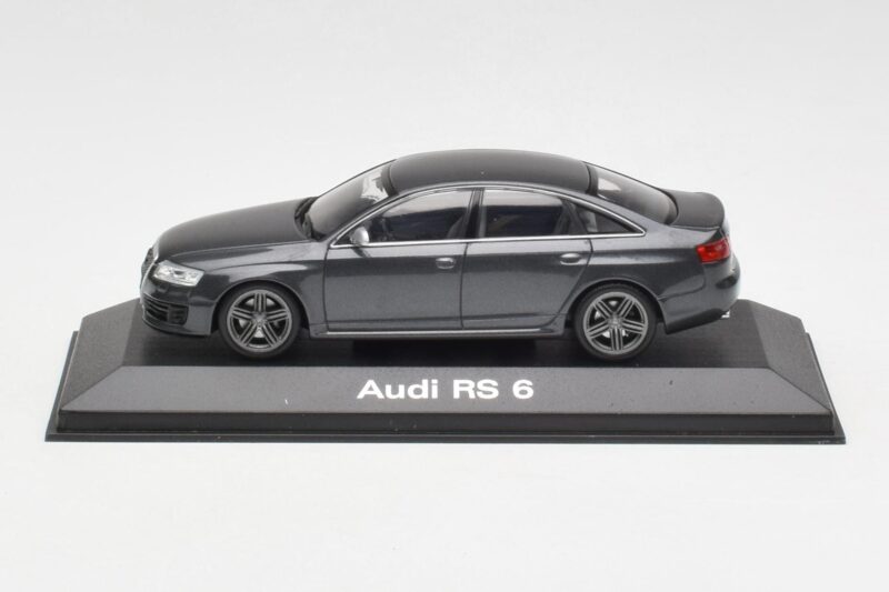 Audi RS6 C6 Daytona Grey Minichamps 1:43 5010810123 Diecast