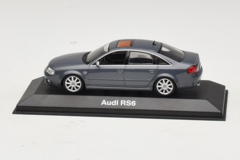 Audi RS6 C5 Grey Minichamps 1:43 20000001217001 Diecast
