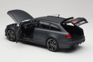 Audi RS6 C7 Avant Matt Grey Minichamps 1:18 110012012 Diecast - image 5 of 8