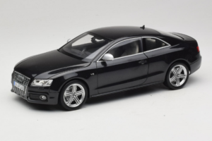 Audi S5 B8 Coupe Black Norev 1:18 188360 Diecast