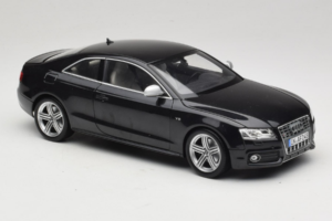 Audi S5 B8 Coupe Black Norev 1:18 188360 Diecast - image 6 of 8