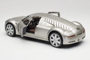 Audi Rosemeyer Silver Maisto 1:18 31625 Diecast - image 5 of 8