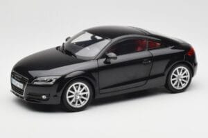 Audi TT 8J Phantom Black Minichamps 1:18 5010500425 Diecast