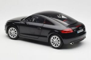 Audi TT 8J Phantom Black Minichamps 1:18 5010500425 Diecast - image 7 of 8