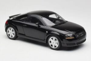 Audi TT 8N Black Minichamps 1:18 155017021 Diecast - image 4 of 6
