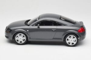 Audi TT 8N Coupe Grey Metallic Minichamps 1:18 155017020 Diecast - image 3 of 6