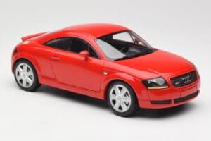 Audi TT 8N Red Minichamps 1:18 155017022 Diecast - image 4 of 6