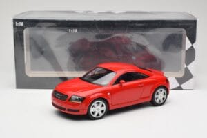 Audi TT 8N Red Minichamps 1:18 155017022 Diecast - image 6 of 6
