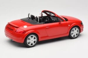 Audi TT 8N Roadster Red Minichamps 1:18 155017032 Diecast - image 2 of 6