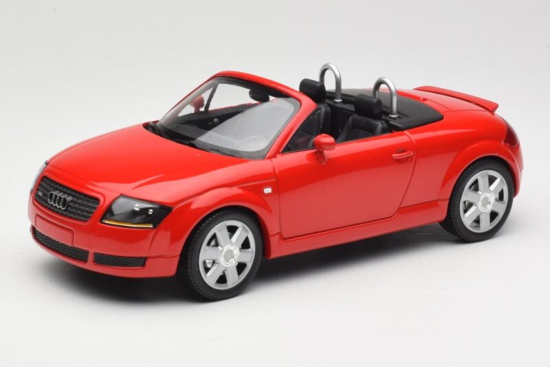 Audi TT 8N Roadster Red Minichamps 1:18 155017032 Diecast