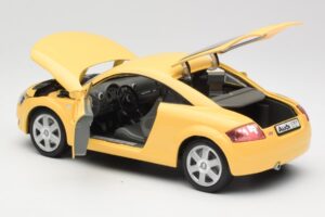 Audi TT 8N Yellow Revell 1:18 08954-M1 Diecast - image 5 of 8