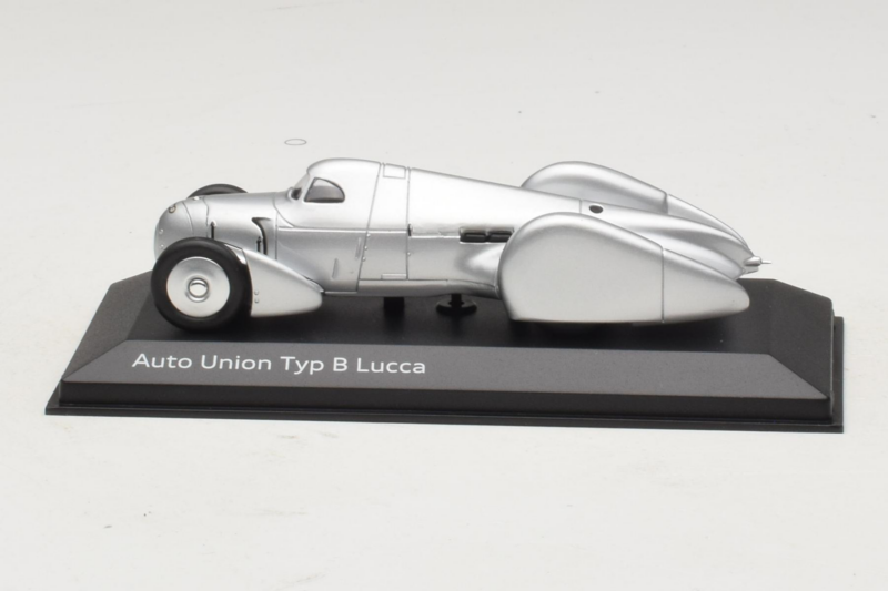 Auto Union Type B Lucca Silver Minichamps 1:43 5031300413 Diecast