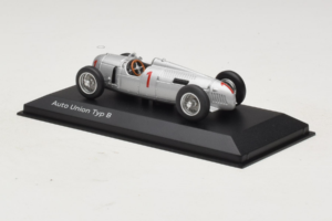 Auto Union Typ B #1 Silver Minichamps 1:43 5031300313 Diecast - image 3 of 5