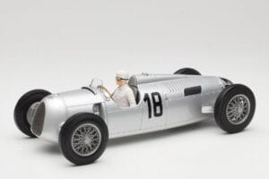 Auto Union Typ C #18 B. Rosemeyer Internationales Eifelrennen Nürburgring Winner 1936 Minichamps 1:18 155361018 Diecast