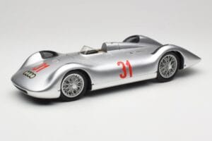 Auto Union Typ C Stromlinie #31 B. Rosemeyer 1937 Silver Revell 1:18 08436 Diecast