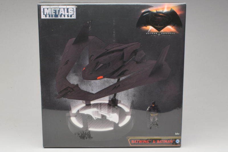 Batwing & Batman Set Metals Diecast 1:24 98325 Diecast