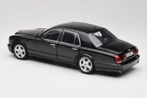 Bentley Arnage R Black Minichamps 1:18 100139071 Diecast - image 7 of 8