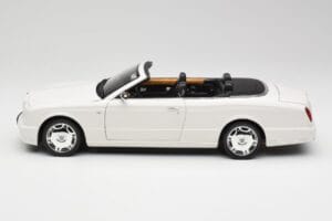 Bentley Azure Glacier White Minichamps 1:18 100139502 Diecast - image 4 of 8