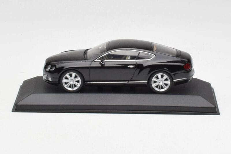 Bentley Continental GT Beluga Black Minichamps 1:43 436139980 Diecast