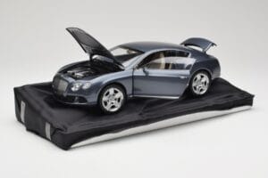 Bentley Continental GT Grey Metallic Minichamps 1:18 100139920 Diecast - image 2 of 8