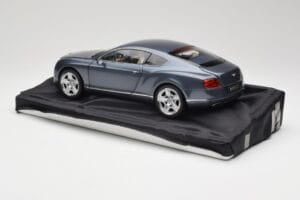 Bentley Continental GT Grey Metallic Minichamps 1:18 100139920 Diecast - image 7 of 8