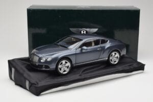 Bentley Continental GT Grey Metallic Minichamps 1:18 100139920 Diecast - image 8 of 8