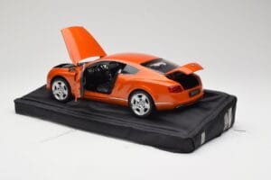 Bentley Continental GT Orange Metallic Minichamps 1:18 100139921 Diecast - image 5 of 8