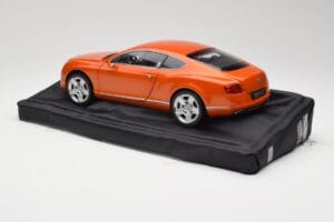 Bentley Continental GT Orange Metallic Minichamps 1:18 100139921 Diecast - image 7 of 8