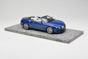 Bentley Continental GT Speed Convertible Blue Minichamps 1:18 107139331 Diecast - image 4 of 6