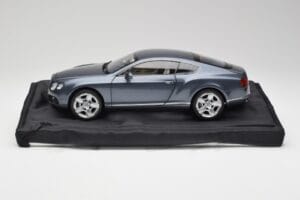 Bentley Continental GT Thunder Grey Minichamps 1:18 BL835 - image 4 of 8