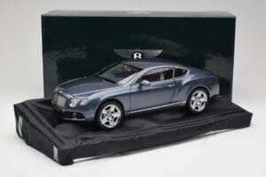 Bentley Continental GT Thunder Grey Minichamps 1:18 BL835 - image 8 of 8